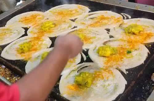 VV Puram Food Street (Paddus, Masala Puri, Mirchi Bajji, Dabeli, Badam Milk): Dinner Done Right